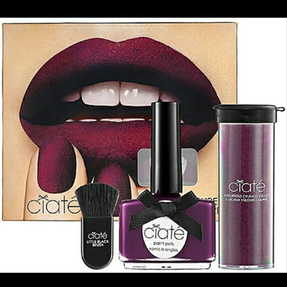 Ciate Velvet Manicure Set - Berry Poncho